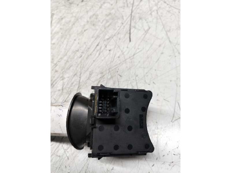 Recambio de mando luces para chevrolet cruze 2.0 diesel cat referencia OEM IAM 13500692 01840110168 