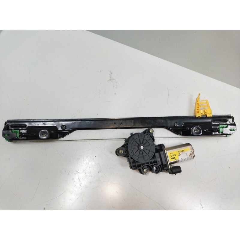 Recambio de elevalunas delantero derecho para fiat idea (135) 1.9 jtd cat referencia OEM IAM 50045603 9030209 5P
