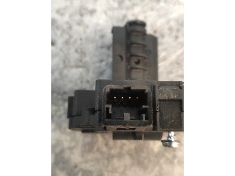 Recambio de motor apertura trampillas climatizador para bmw serie 3 coupe (e92) 330i referencia OEM IAM 929888G  