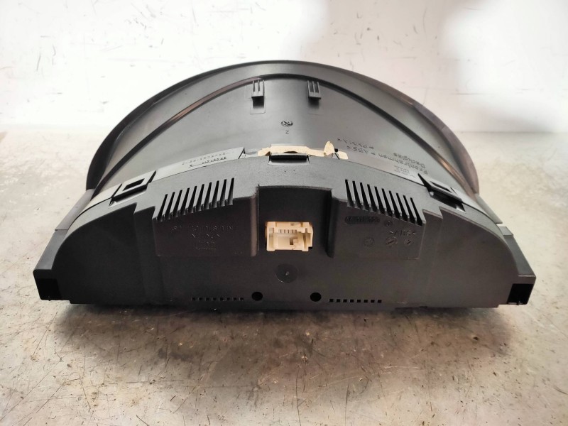 Recambio de cuadro instrumentos para mercedes clase c (w203) berlina 200 compressor (203.045) referencia OEM IAM 2035403511 1100