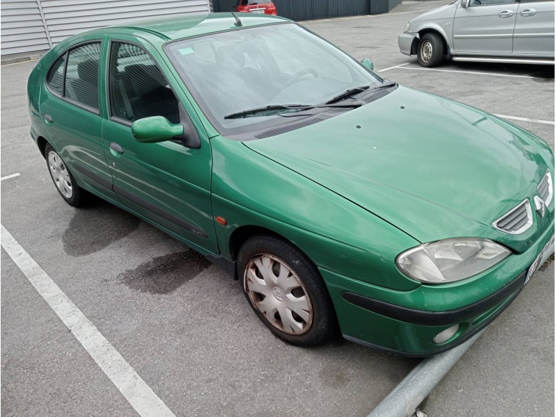 renault megane i fase 2 berlina (ba0) del año 2000