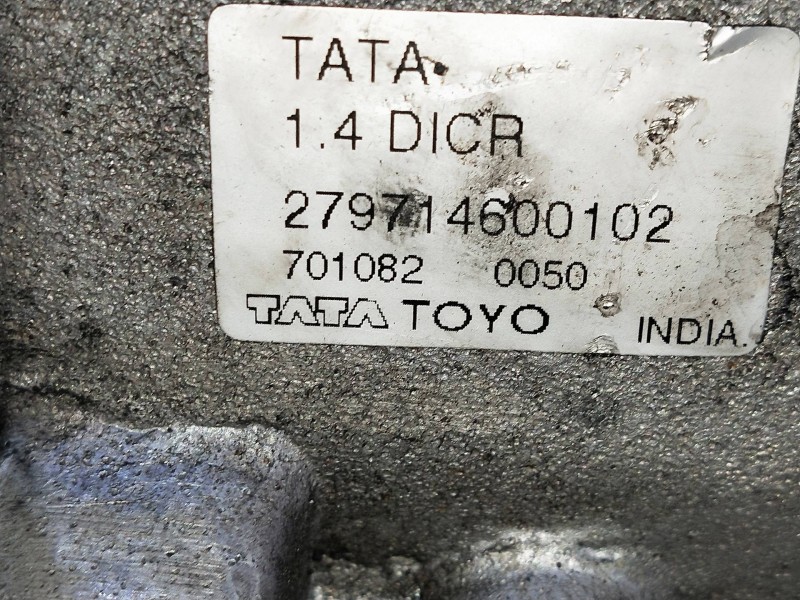 Recambio de intercooler para tata indigo marina 1.4 d referencia OEM IAM 279714600102 7010820050 