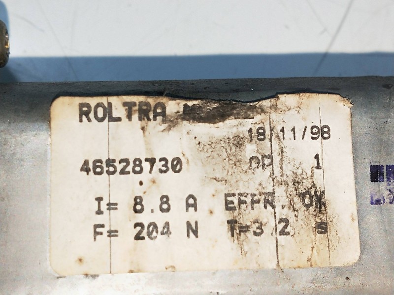 Recambio de elevalunas delantero derecho para fiat marea berlina (185) 1.9 turbodiesel referencia OEM IAM 46528730  4P