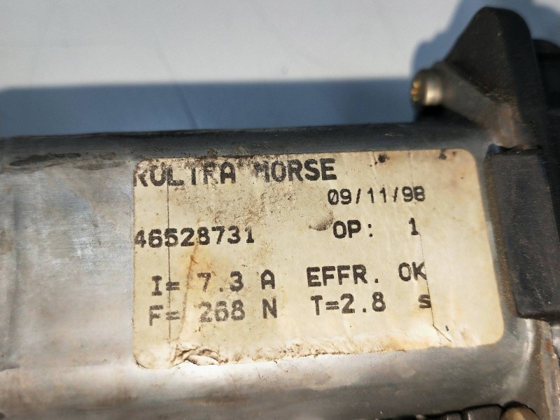 Recambio de elevalunas delantero izquierdo para fiat marea berlina (185) 1.9 turbodiesel referencia OEM IAM 46528731  4P