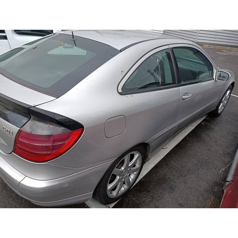 Comprar mercedes-benz clase c (w203) sportcoupe del año 2001