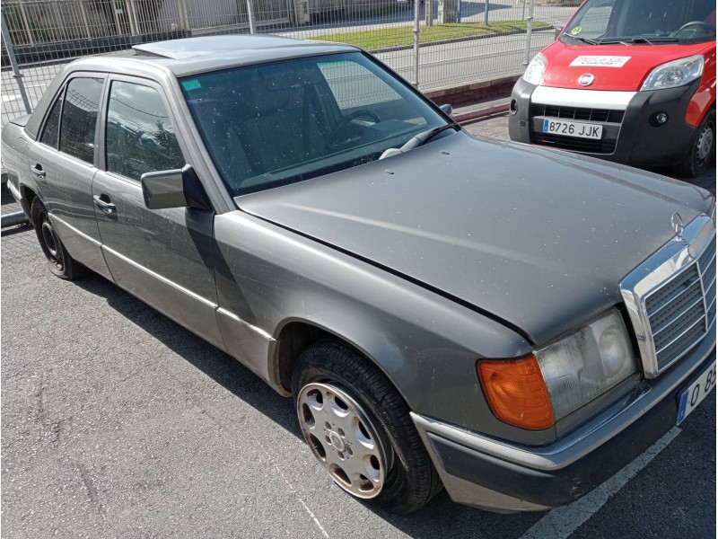 mercedes clase e (w124) berlina del año 2000