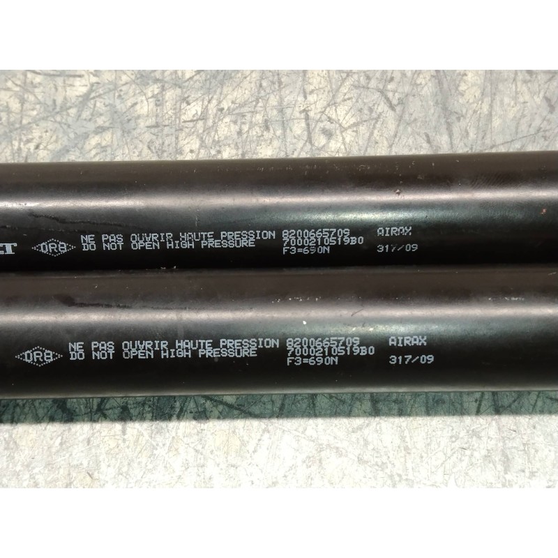 Recambio de amortiguadores maletero / porton para renault grand modus authentique referencia OEM IAM 8200665709  690N