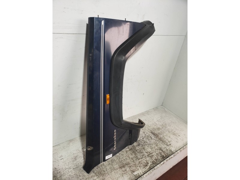 Recambio de aleta delantera derecha para jeep cherokee (xj) 2.1 td referencia OEM IAM   