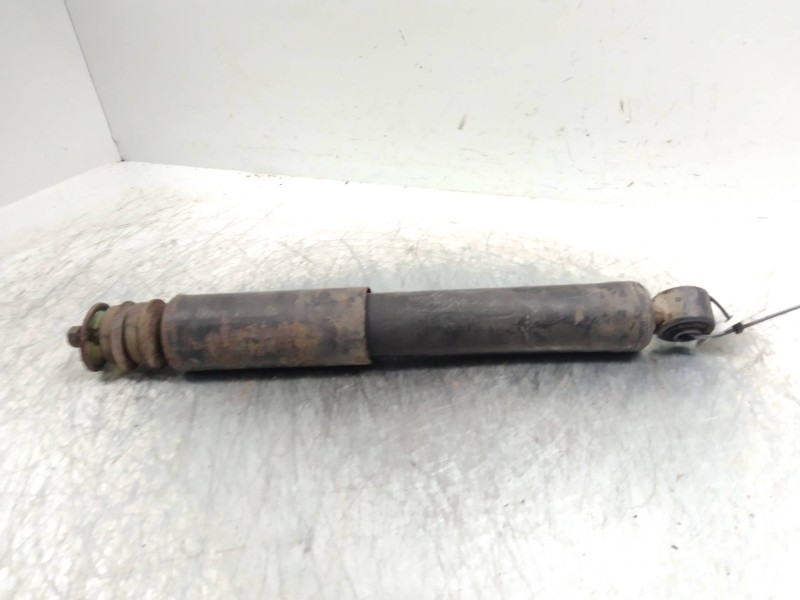 Recambio de amortiguador delantero para opel monterey 3.1 turbodiesel referencia OEM IAM   