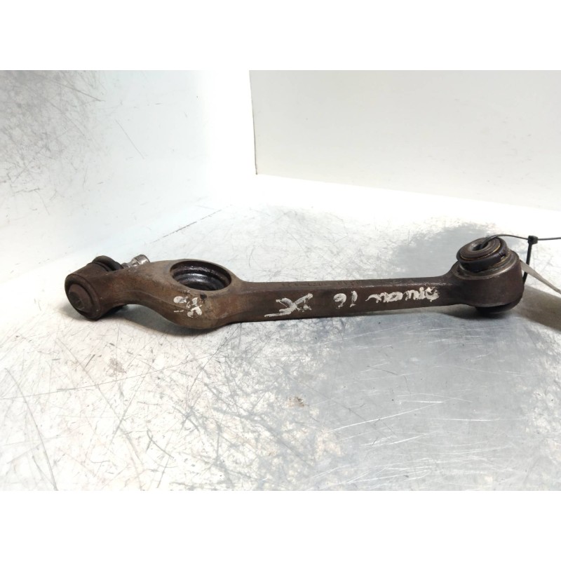 Recambio de brazo suspension inferior delantero derecho para ford orion 1.6 referencia OEM IAM  86  Recambio de brazo suspension inferior delantero derecho para ford orion 1.6 referencia OEM IAM  86