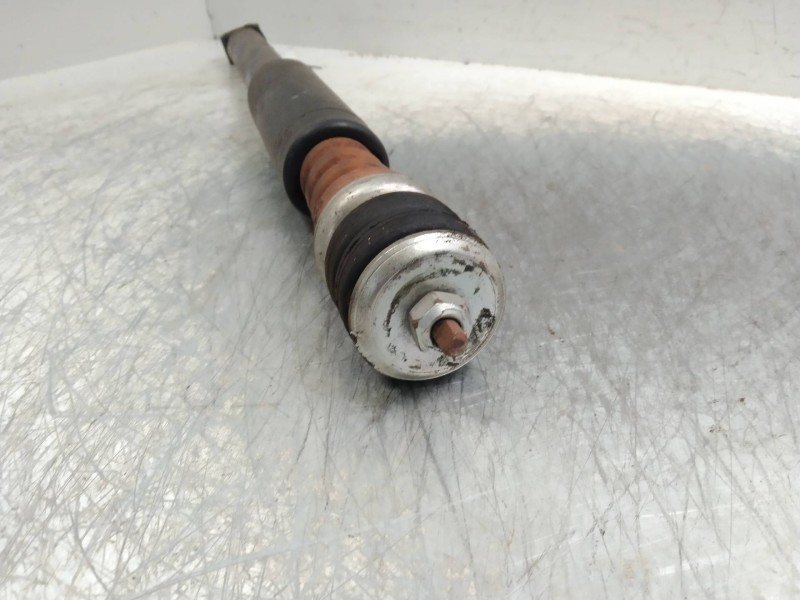 Recambio de amortiguador trasero para opel agila b 1.2 cat (k12b / luy) referencia OEM IAM   