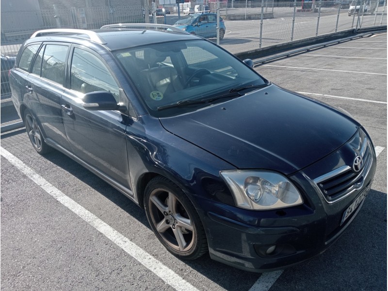 toyota avensis wagon (t25) del año 2006