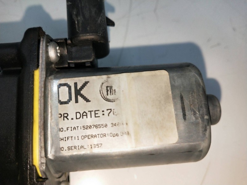 Recambio de elevalunas delantero izquierdo para fiat panda (319) referencia OEM IAM 52076550  5P