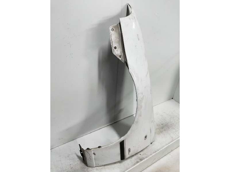 Recambio de aleta delantera izquierda para daewoo nexia 1.5 cat referencia OEM IAM   