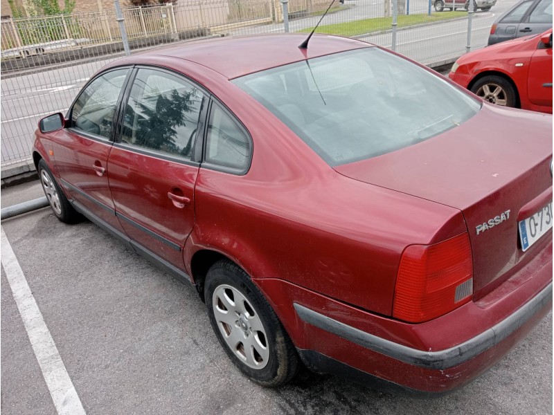 volkswagen passat berlina (3b2) del año 1999