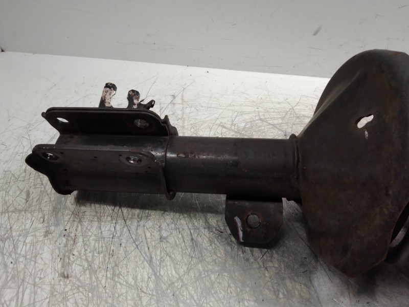 Recambio de amortiguador delantero izquierdo para chevrolet nubira wagon 2.0 diesel cat referencia OEM IAM 96454522  