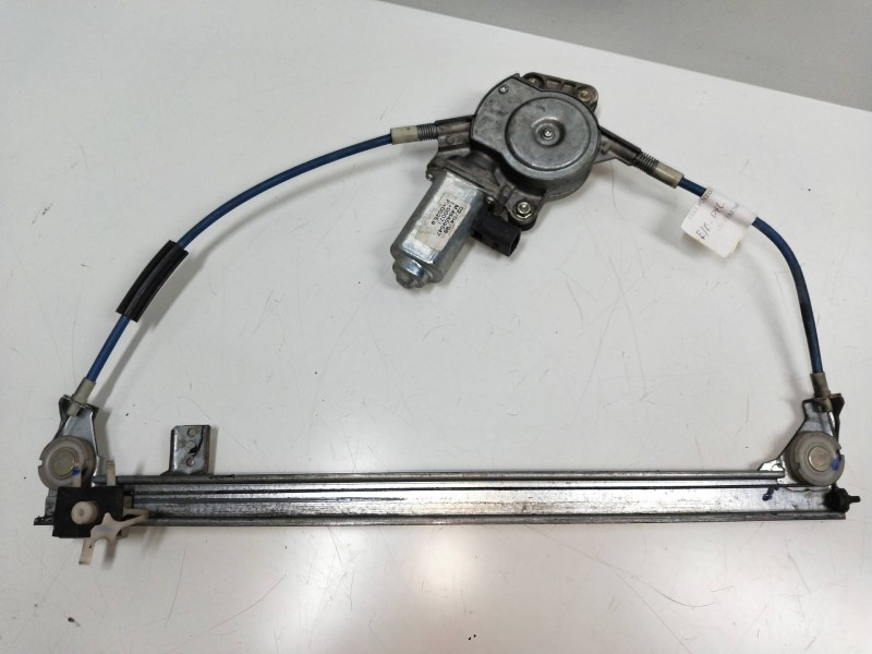 Recambio de elevalunas delantero derecho para fiat punto berlina (176) 1.7 turbodiesel referencia OEM IAM 46459547  5P Recambio de elevalunas delantero derecho para fiat punto berlina (176) 1.7 turbodiesel referencia OEM IAM 46459547  5P