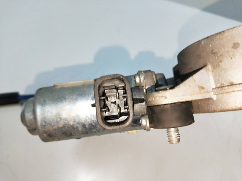 Recambio de elevalunas delantero derecho para fiat punto berlina (176) 1.7 turbodiesel referencia OEM IAM 46459547  5P Recambio de elevalunas delantero derecho para fiat punto berlina (176) 1.7 turbodiesel referencia OEM IAM 46459547  5P