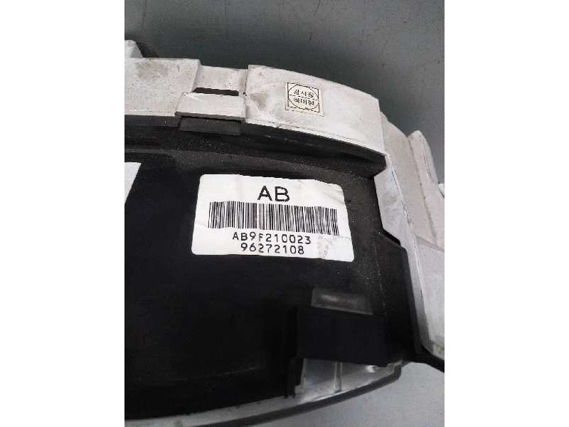 Recambio de cuadro instrumentos para daewoo nubira berlina 1.6 cat referencia OEM IAM 96272108 AB9F210023 AB