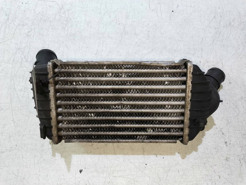 Recambio de intercooler para volkswagen lupo (6x1/6e1) 1.4 tdi referencia OEM IAM 6E0145805B 862374X  Recambio de intercooler para volkswagen lupo (6x1/6e1) 1.4 tdi referencia OEM IAM 6E0145805B 862374X