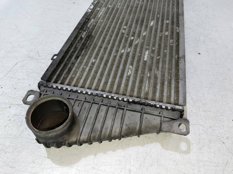 Recambio de intercooler para volkswagen lt caja cerrada / combi (mod. 1997) referencia OEM IAM 2D0145805  