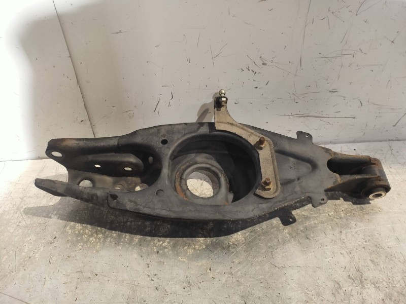 Recambio de brazo suspension superior trasero derecho para mercedes clase c (w203) berlina 200 compressor (203.045) referencia O