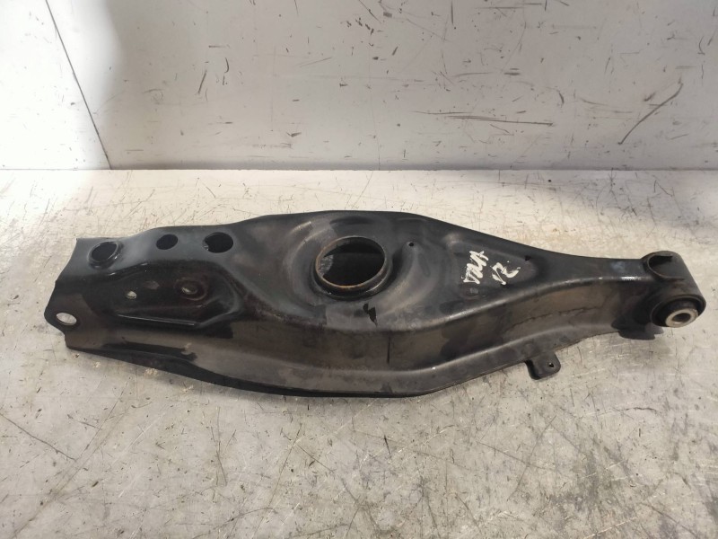 Recambio de brazo suspension superior trasero izquierdo para mercedes clase c (w203) berlina 200 compressor (203.045) referencia