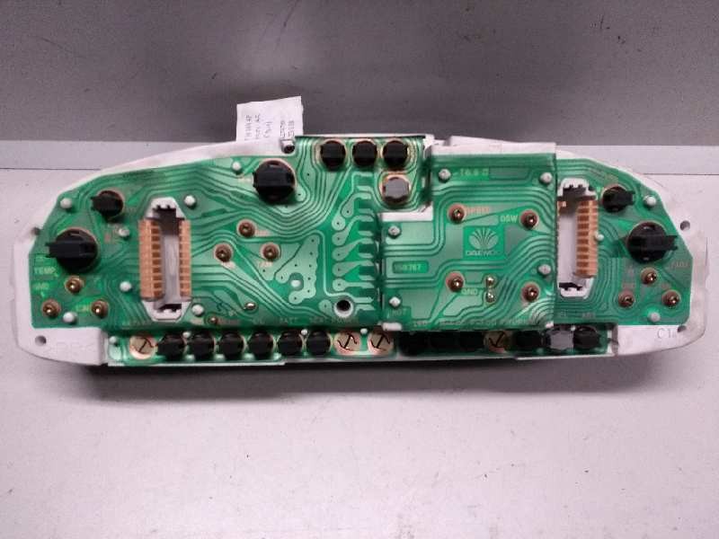 Recambio de cuadro instrumentos para daewoo nubira berlina 1.6 cat referencia OEM IAM 96272951 AE8I100069 AE