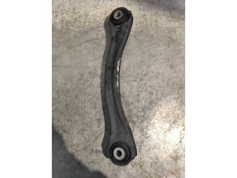 Recambio de tirante trasero derecho para mercedes clase c (w203) berlina 200 compressor (203.045) referencia OEM IAM   