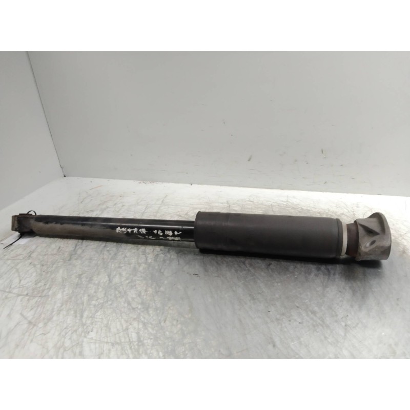 Recambio de amortiguador trasero para opel astra j lim. 1.6 16v cat referencia OEM IAM 13279263  