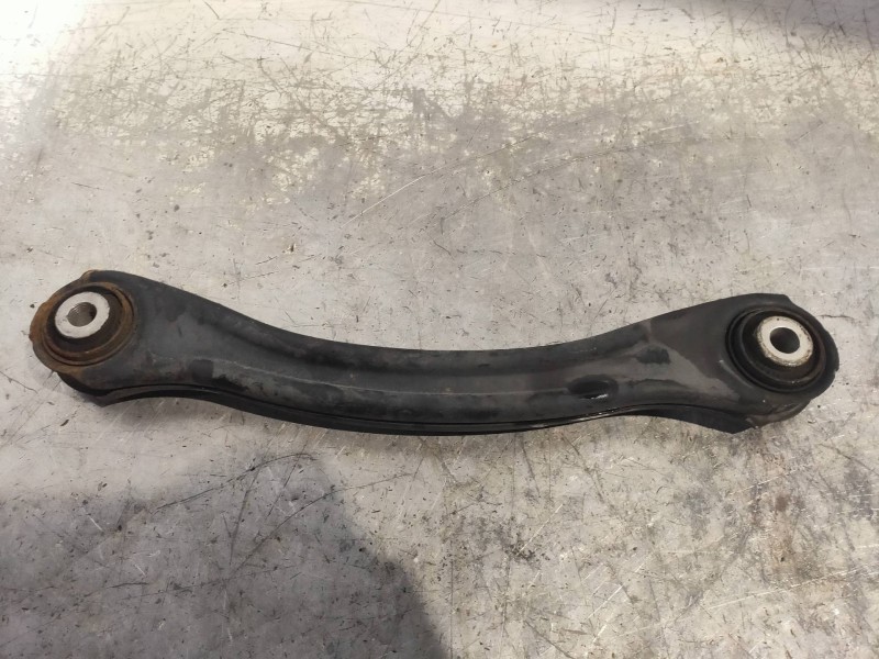 Recambio de tirante trasero izquierdo para mercedes clase c (w203) berlina 200 compressor (203.045) referencia OEM IAM   
