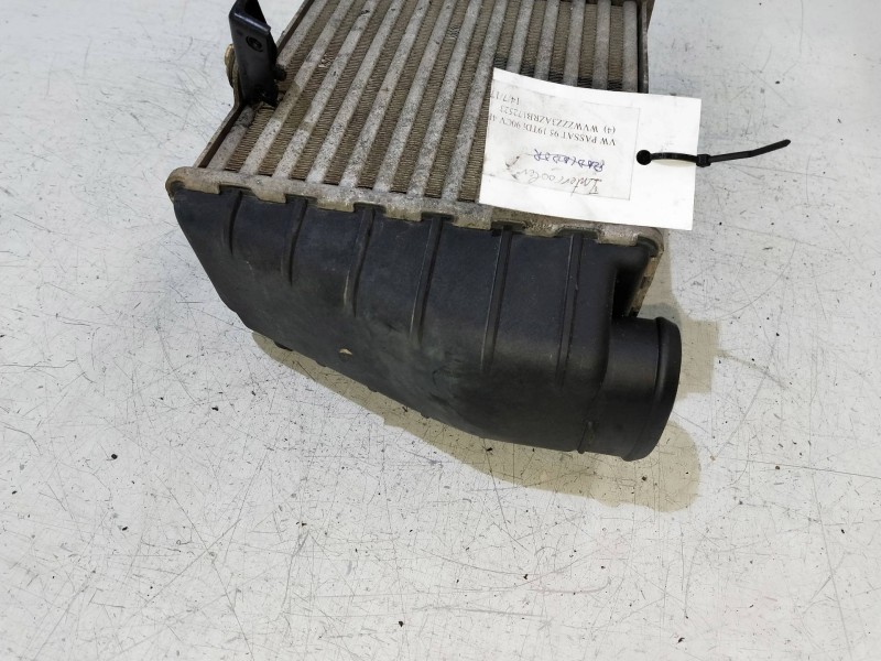 Recambio de intercooler para volkswagen passat berlina (3a2) 1.9 tdi referencia OEM IAM   