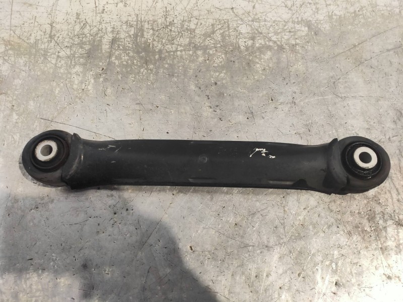 Recambio de tirante trasero izquierdo para mercedes clase c (w203) berlina 200 compressor (203.045) referencia OEM IAM   
