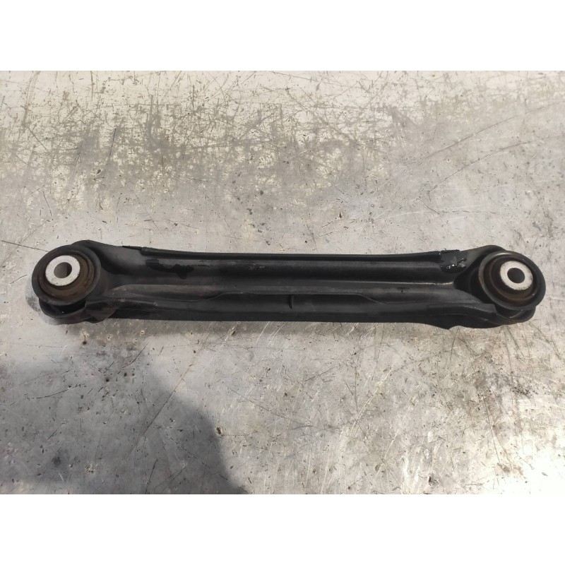 Recambio de tirante trasero izquierdo para mercedes clase c (w203) berlina 200 compressor (203.045) referencia OEM IAM   