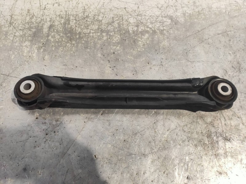 Recambio de tirante trasero izquierdo para mercedes clase c (w203) berlina 200 compressor (203.045) referencia OEM IAM   