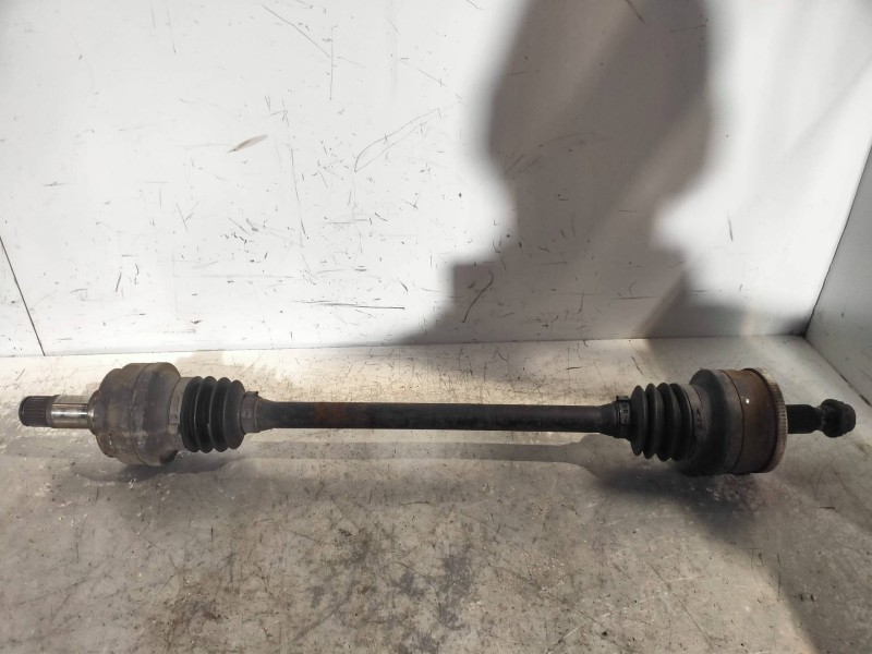 Recambio de transmision trasera izquierda para mercedes clase c (w203) berlina 200 compressor (203.045) referencia OEM IAM   