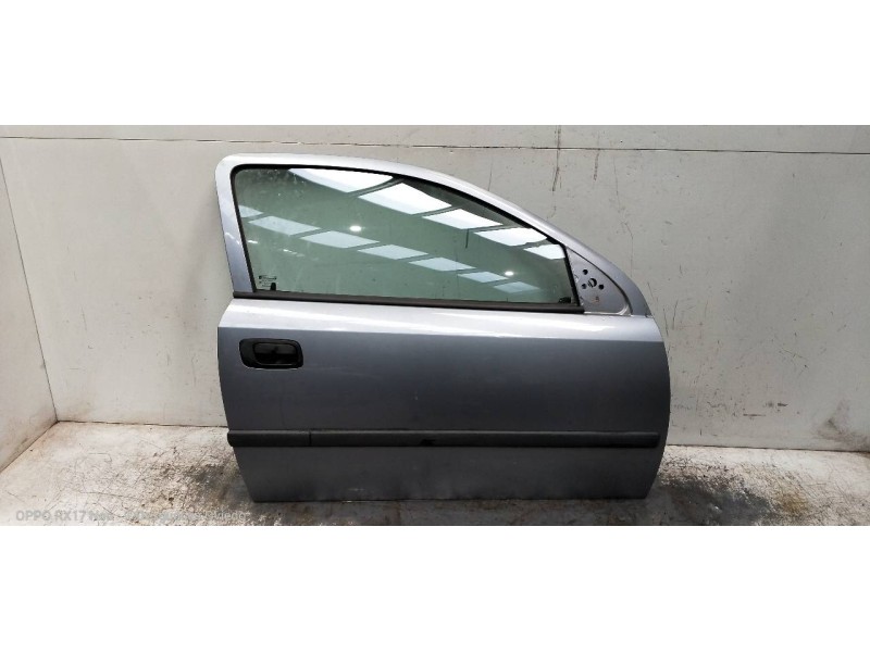 Recambio de puerta delantera derecha para opel astra g berlina club referencia OEM IAM   3P