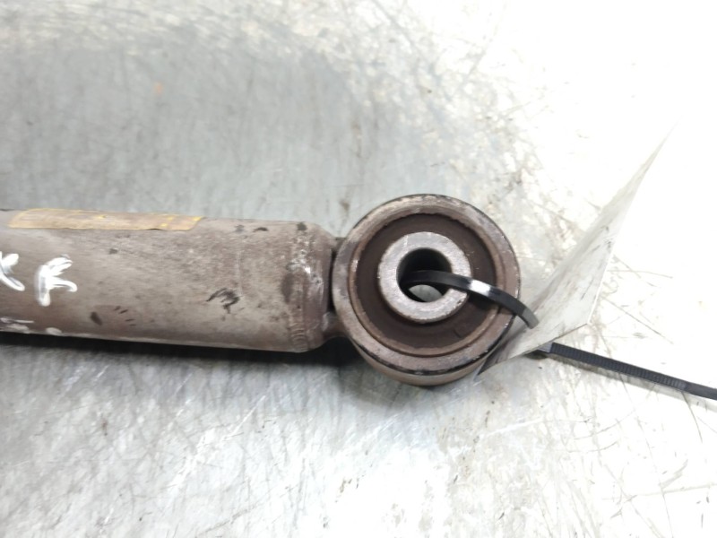 Recambio de amortiguador trasero para opel astra j lim. cosmo referencia OEM IAM 13315243  