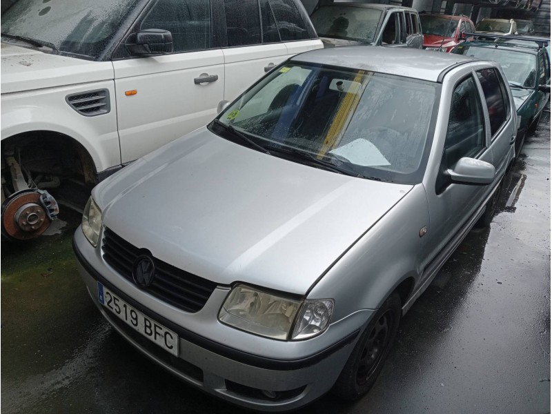 volkswagen polo berlina (6n2) del año 2001