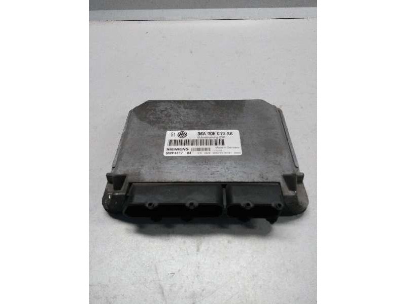 Recambio de centralita motor uce para volkswagen golf iv berlina (1j1) 1.6 referencia OEM IAM 5WP441704 06A906019AK 