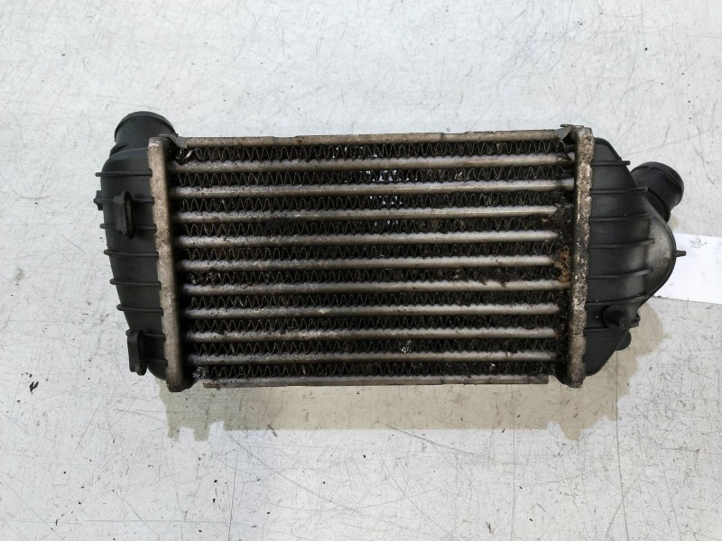 Recambio de intercooler para volkswagen polo berlina (6n2) trendline referencia OEM IAM 6E0145805B 862374X 
