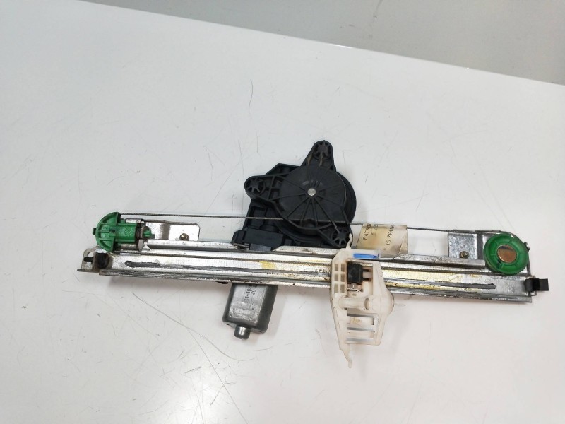 Recambio de elevalunas trasero izquierdo para fiat stilo (192) 2.4 cat referencia OEM IAM 251550002601  5P
