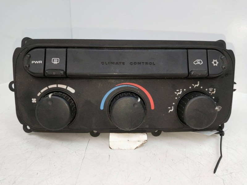 Recambio de mando calefaccion / aire acondicionado para chrysler voyager (rg) 2.5 crd cat referencia OEM IAM 05005001AH 41011155