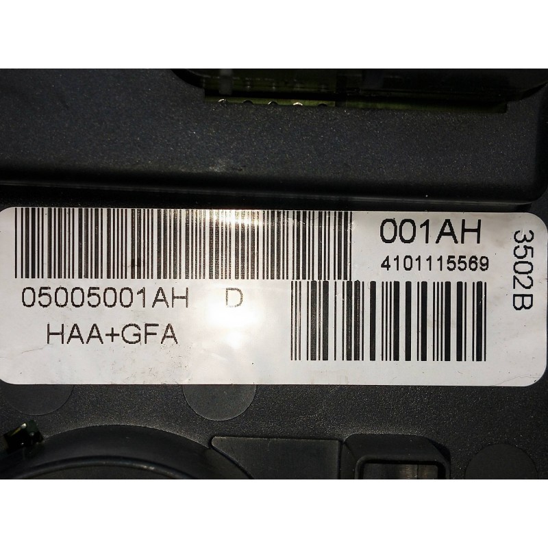 Recambio de mando calefaccion / aire acondicionado para chrysler voyager (rg) 2.5 crd cat referencia OEM IAM 05005001AH 41011155