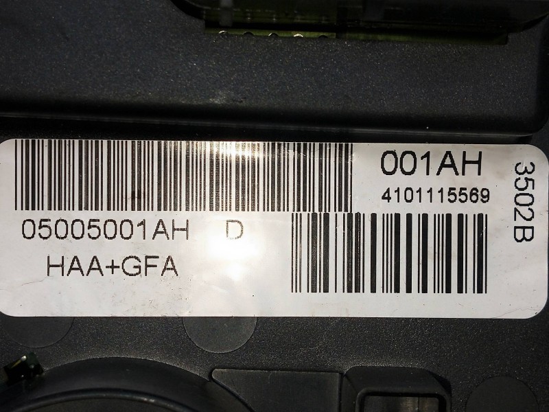 Recambio de mando calefaccion / aire acondicionado para chrysler voyager (rg) 2.5 crd cat referencia OEM IAM 05005001AH 41011155