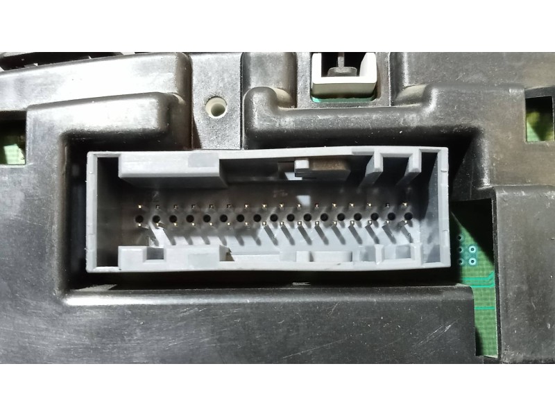 Recambio de cuadro instrumentos para fiat sedici (189) 1.9 8v multijet dynamic referencia OEM IAM 3411079J50 A2C53141300 