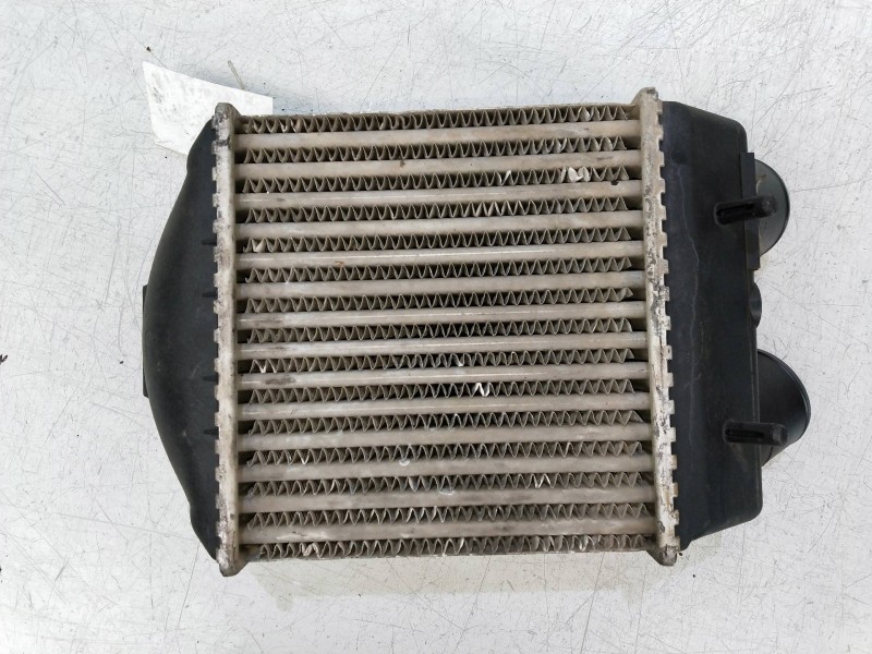 Recambio de intercooler para volvo serie 460 1.9 turbodiesel referencia OEM IAM   
