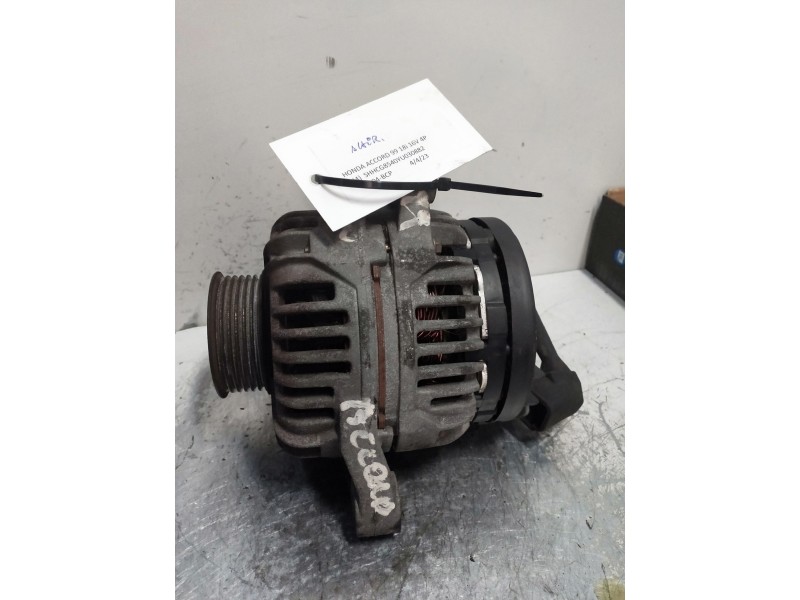 Recambio de alternador para honda accord berlina (cg7-9/ch1-7) 1.8i es (5 asientos) (ch8) referencia OEM IAM 0124325006  