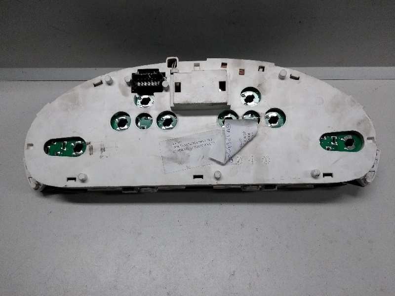 Recambio de cuadro instrumentos para chrysler voyager (rg) 2.5 crd cat referencia OEM IAM TN1575301971 P56044981AB R981AB 70113R