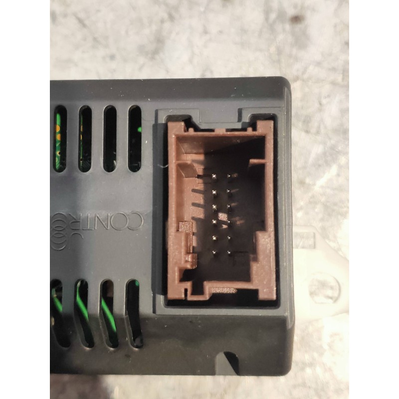 Recambio de pantalla multifuncion para fiat scudo combi (272) l1h1 120 multijet (5 pl.) referencia OEM IAM 9664222280 281207218A